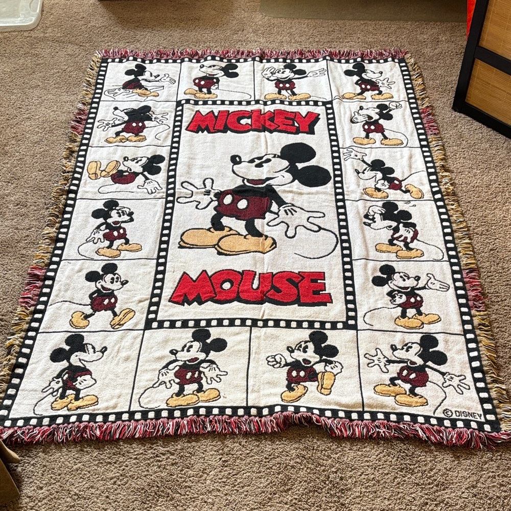 Disney Mickey Mouse Tapestry Throw Blanket